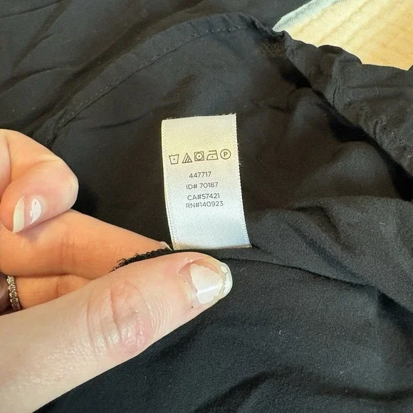 LOFT Top Womens Sz Medium Black Floral Embroidered Bell Sleeve Boho Y2K Festival - Picture 7 of 10